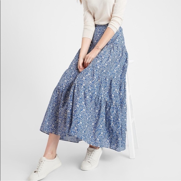 J. Crew Factory Dresses & Skirts - J. CREW FACTORY Floral Prairiecore Coastal Cowgirl Ditsy Ruffle Tiered Skirt